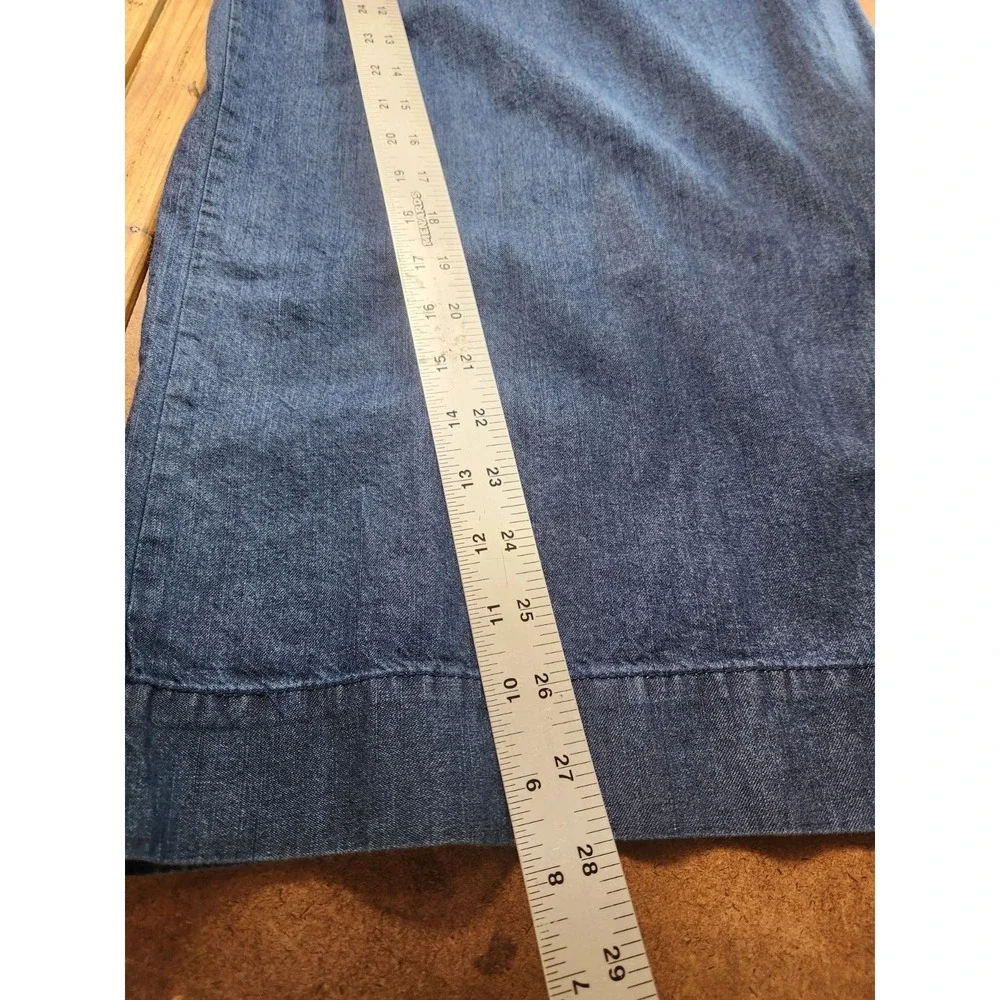 Free People Denim Jumpsuit Size 10 Blue Wide Leg Tie Strap Smocked Boho Festival - Picture 13 of 15